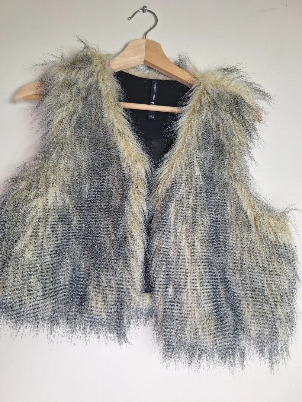 Walter Baker plush faux